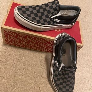 Pre-loved checker vans